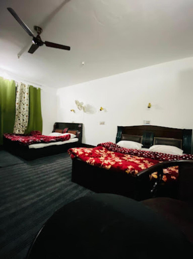 Bedroom 2, Goroomgo Ameera Srinagar, Srinagar