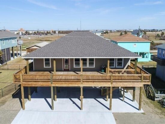 Exterior 2, Life's A Beach 3 Bedroom Home, Galveston