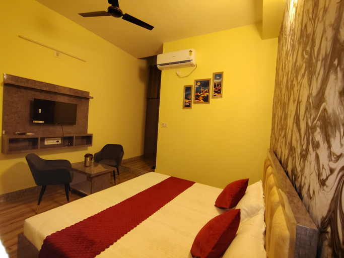 Room 5, Hotel Sunrise Inn Bikaner, Bikaner