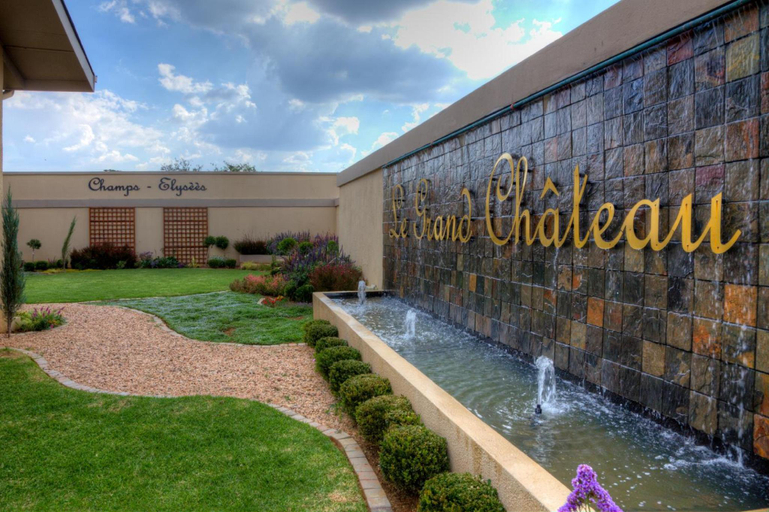 Exterior & Views 1, Le Grand Chateau Hotel, Fezile Dabi