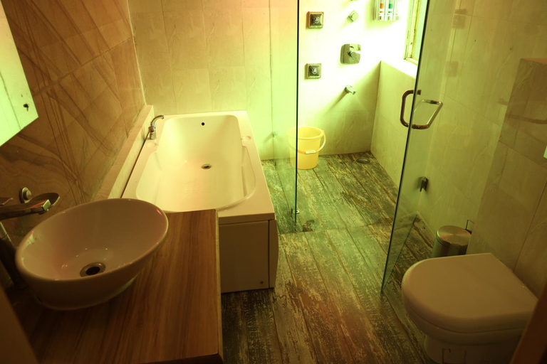 Bathroom 4, The Rani Mahal Haveli, Jodhpur