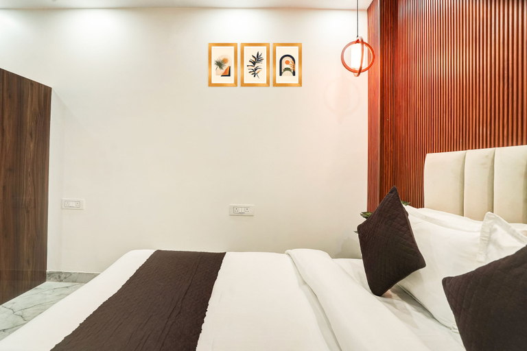 Room 5, Hotel Solaris Retreat By The Arrow, Delhi