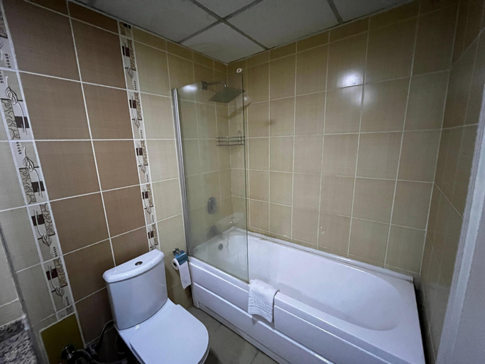 Bathroom 5, Grand S&S Hotel, Bakırköy