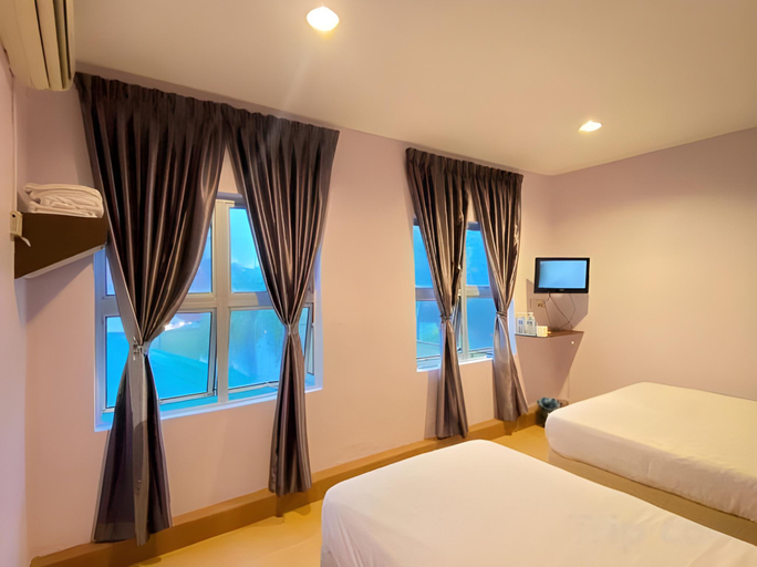 Bedroom 3, ROYAL HOTEL by MR VJ Business, Kuantan