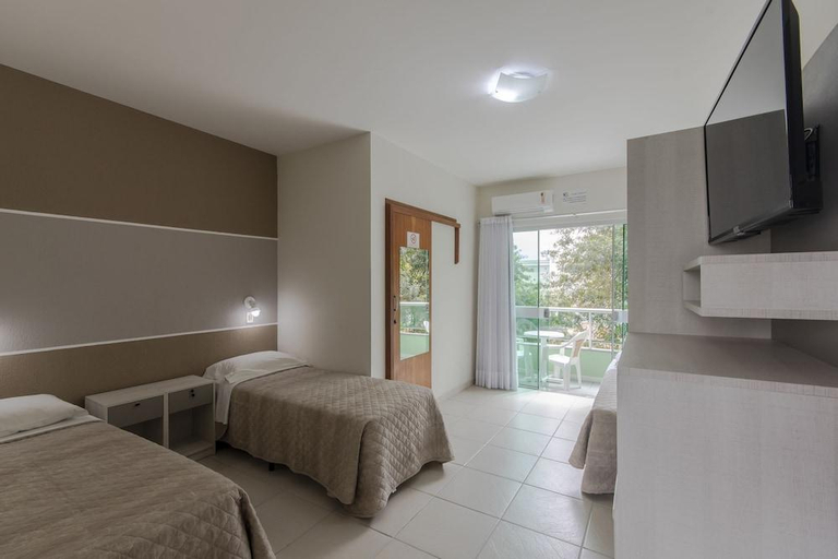 Bedroom 2, Pousada Cores do Mar | Conforto com Piscina em Bombinhas, Bombinhas