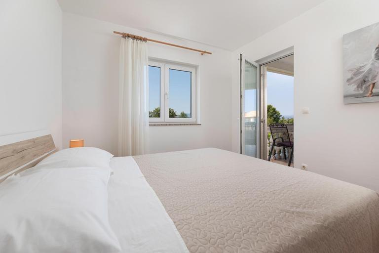 2, Apartments Novak by El-Pi Tours, Malinska-Dubašnica