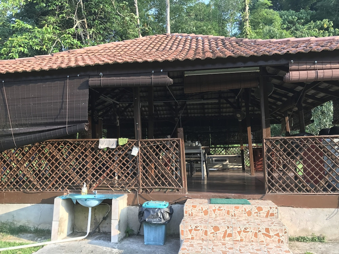 Food & Drinks 4, Happy Paradise, Bentong