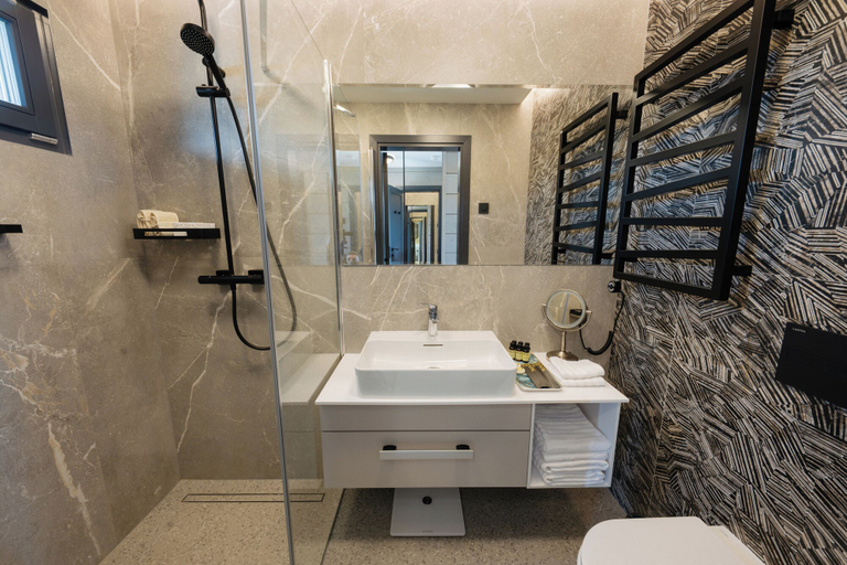 Bathroom 3, SEOVILLAGE Resort & Spa, Ogre
