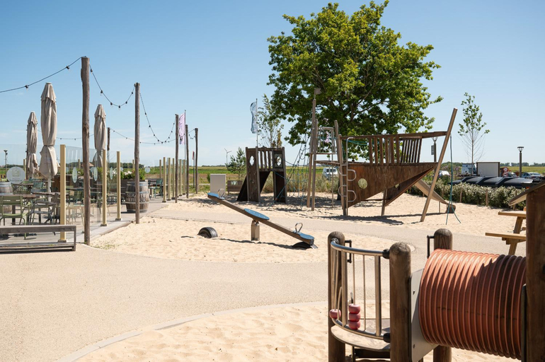 2, Luxe vakantielodge in Callantsoog aan zee, Zijpe
