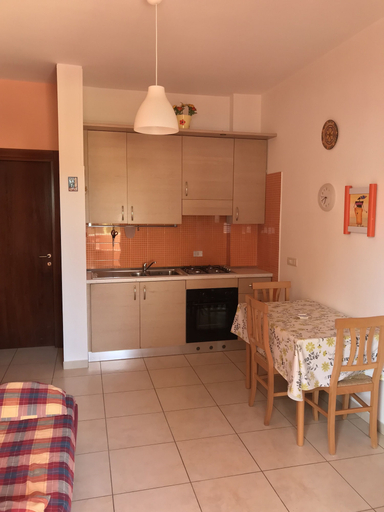Others 5, Residence Massilor, Lecce