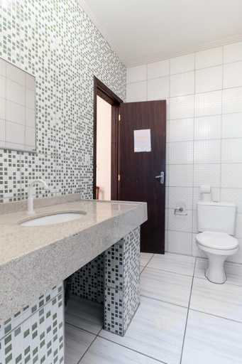 Bathroom 4, Hotel Dallas, Penha