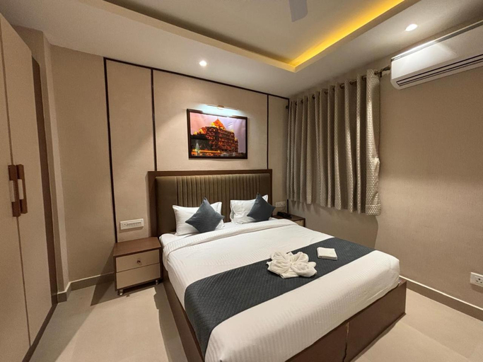 Others 5, Sands Of Kashi By Coral Group, Varanasi