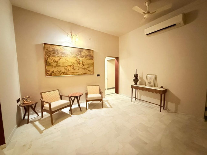 Lobby sitting area 4, The Bagheera Retreat, Ajmer