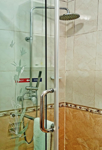 Bathroom 3, Nobleza Hotel, Kicukiro
