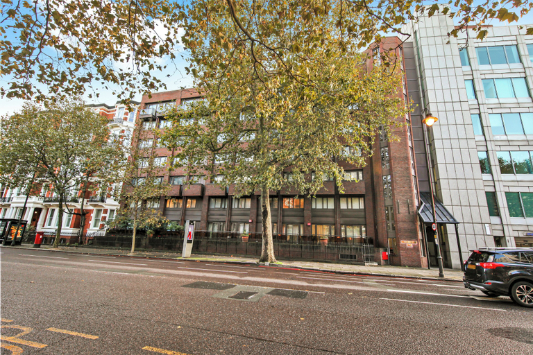 Exterior & Views, Savoy Court, London