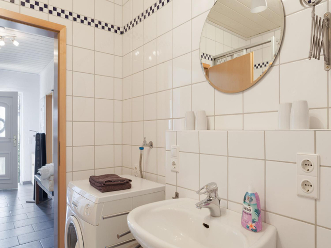 Bathroom 4, Entspannender Ruckzugsort in Langewiese, Hochsauerlandkreis