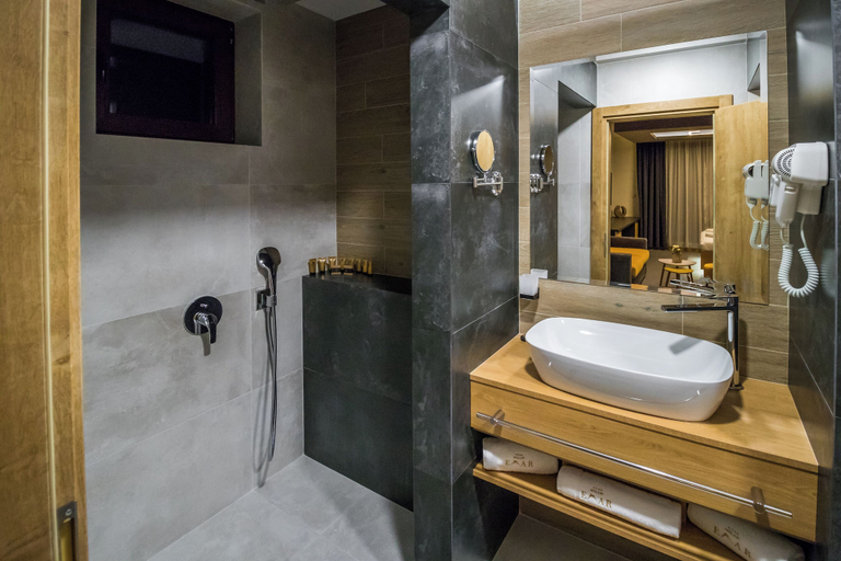 Bathroom 5, EMAR - Hotel & SPA, Sapareva Banya