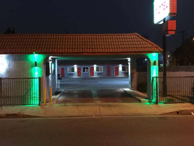 Exterior & Views 1, Rocky Inn Motel, Los Angeles