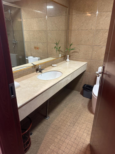 Bathroom 5, Pazhou Hotel, Guangzhou
