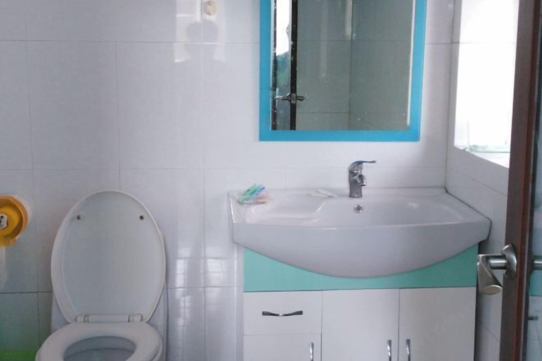 Bathroom 3, Youtian Yangsheng Holiday Apartment, Beihai