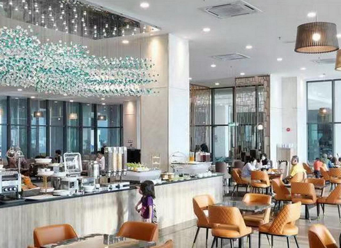 Food & Drinks 5, Leisure@Imperium Residence Kuantan Seaview Studio, Kuantan