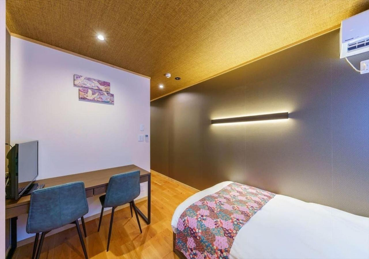 Bedroom 2, Yadoya Suzume, Taitō