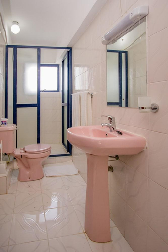 Bathroom 5, Westwind Hotel Meru, North Imenti