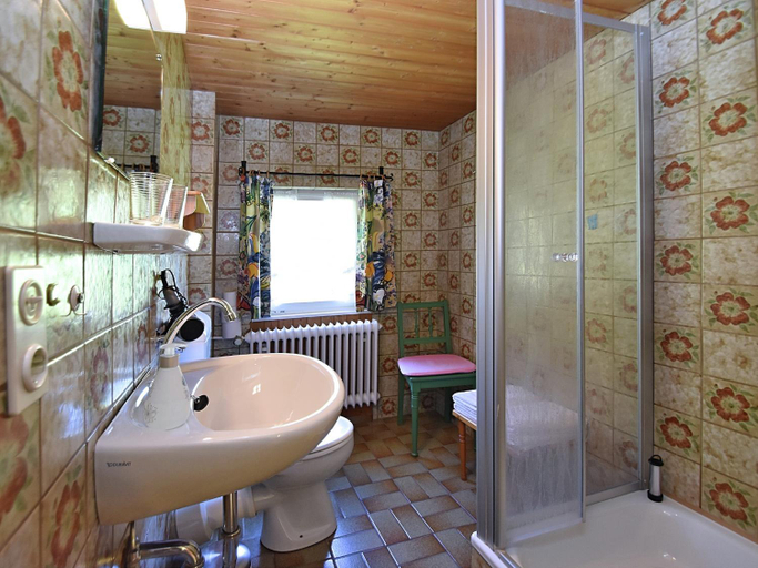 Bathroom 4, Waldfamilienaufenthalt, Triberg, Schwarzwald-Baar-Kreis