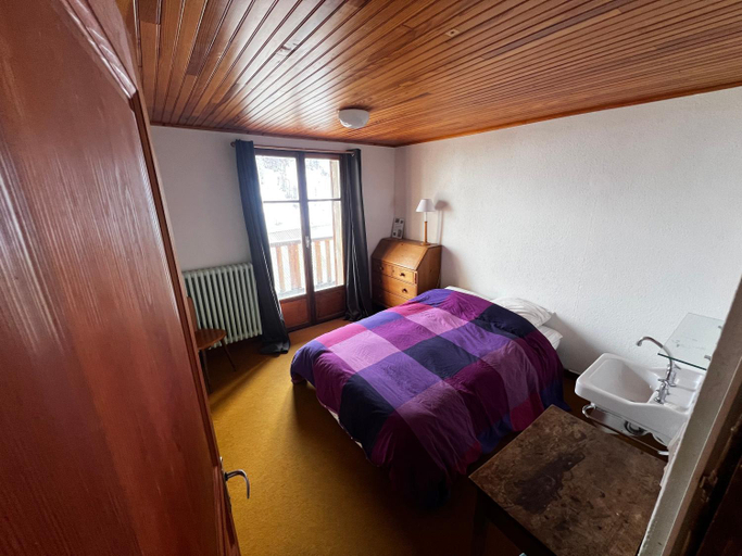 Bedroom 2, Chambres d'hotes de Montagne "les 3 Eveches", Hautes-Alpes