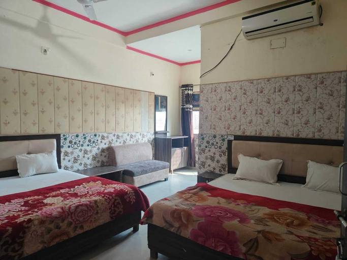 Others 4, Ramkrishna Bhawan Hotel, Mathura