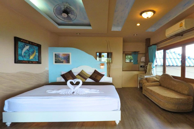 Bedroom 3, DD Hut Bungalows, Ko Phangan