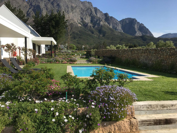 Sport & Beauty 2, Chambray Estate - The Terraces in the Vines, Cape Winelands
