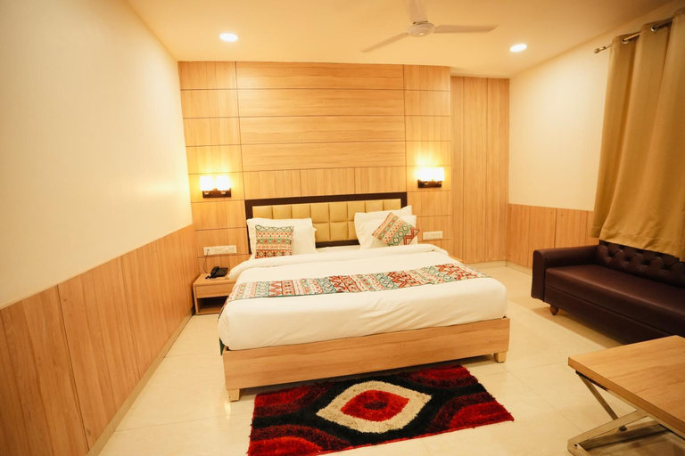 Bedroom 5, Hotel Pradeep Star Inn, Gorakhpur