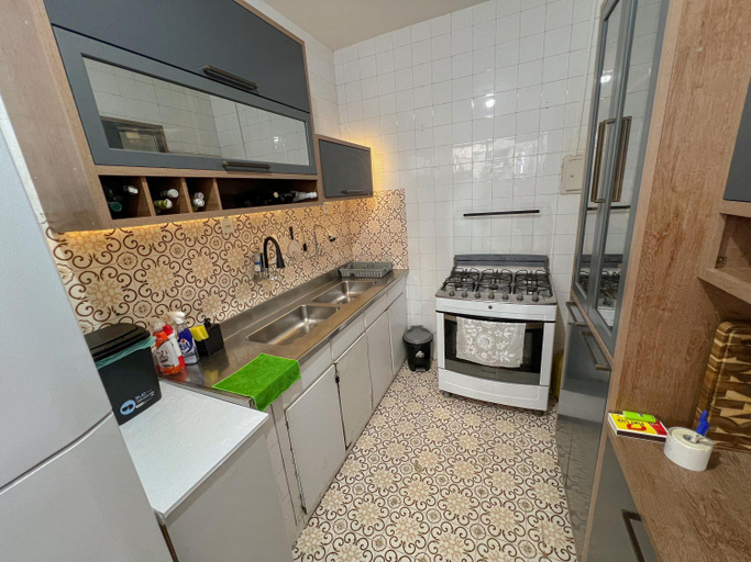 Kitchen 2, Quarto individual na Pituba, Salvador