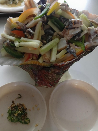 Food & Drinks 5, Tammoyo Place, Kudat