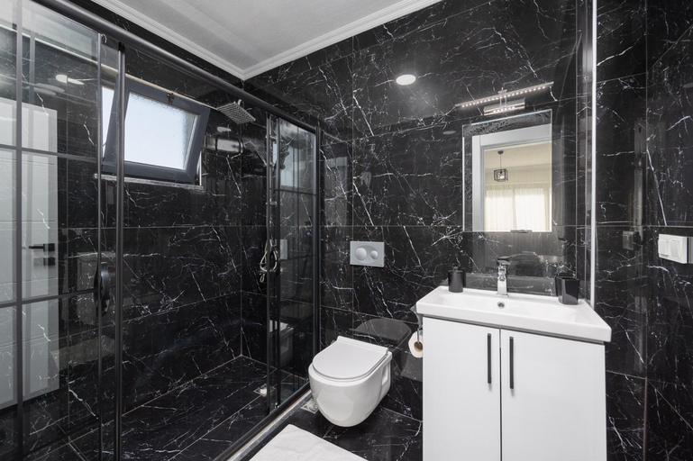 Others 2, Villa Grand Yasar 3, Ortaca