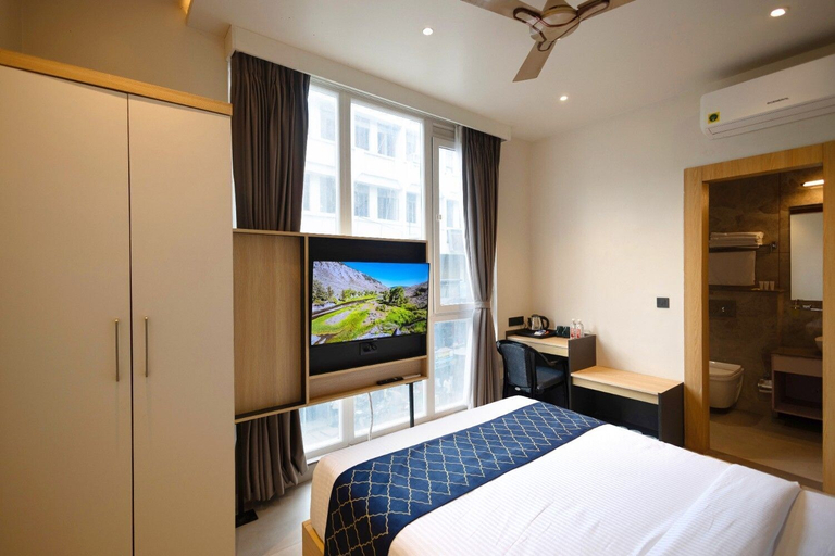 Room 5, Shri Govindam Banaras, Varanasi