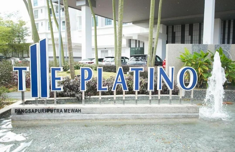 5, PLATINO Kids Friendly, 3BR Family Suite, Next to Paradigm Mall Escape JB, Johor Bahru