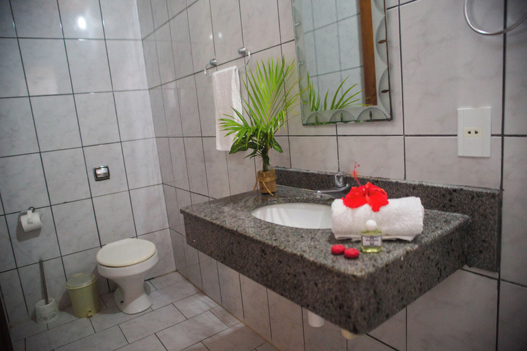 Bathroom 3, POUSADA VELHA BOIPEBA, Cairu
