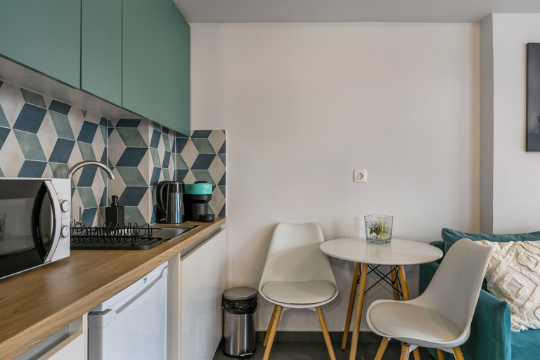 Private kitchenette 5, Cassiopeia - Studio & Balcony in Athens, Attica