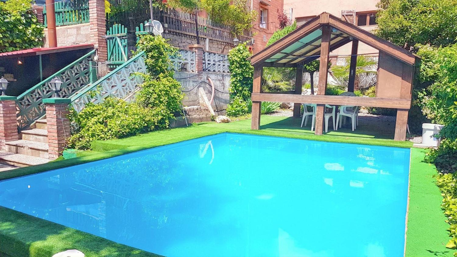 View 4, Spacious villa with private pool in La Puebla de Castro, Huesca