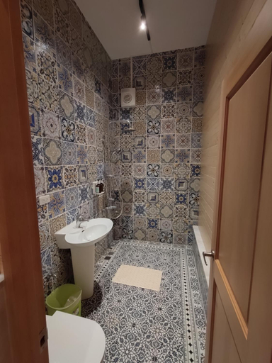 Bathroom 3, Sun Moon Lake Cat Lonshan Hotel, Nantou