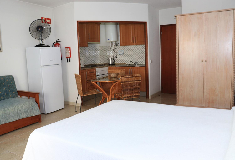 Bedroom 2, Paula Bela by Garvetur, Loulé