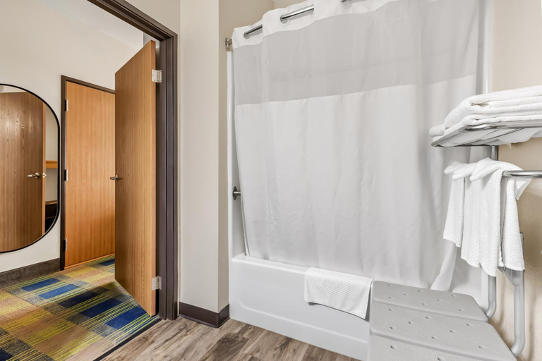 Bedroom 3, Quality Inn Brookings-University, Brookings