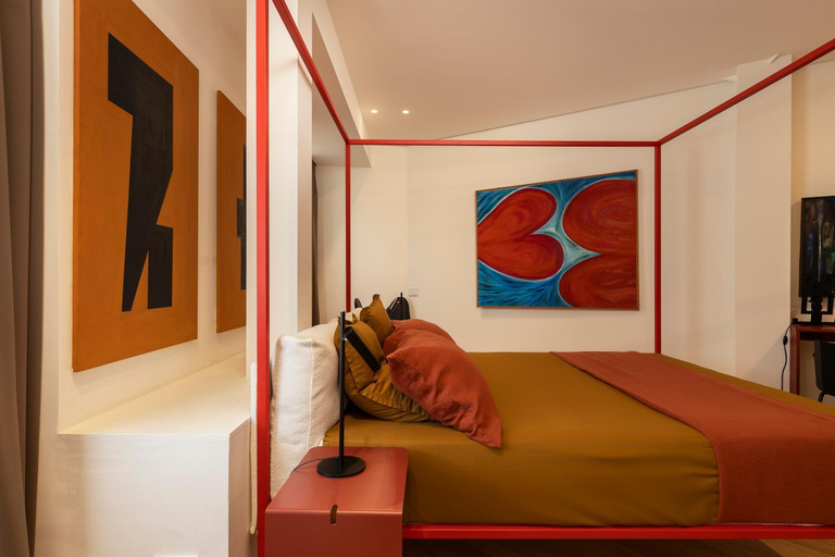 Others 5, Fra le righe - arte , design e interni siciliani, Catania
