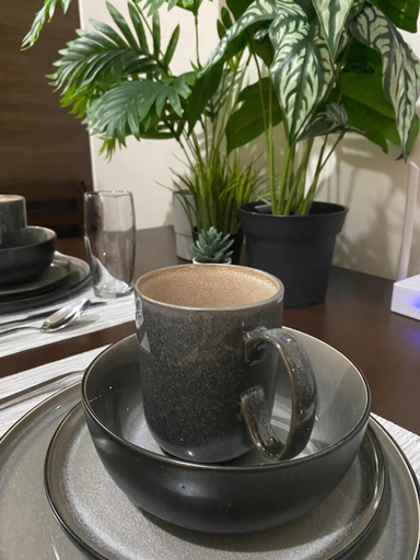 Food & Drinks 5, CitySkyline View 53F-Air Residences, Makati City