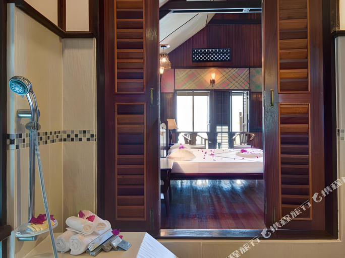 Bathroom 4, Sipadan Kapalai Dive Resort