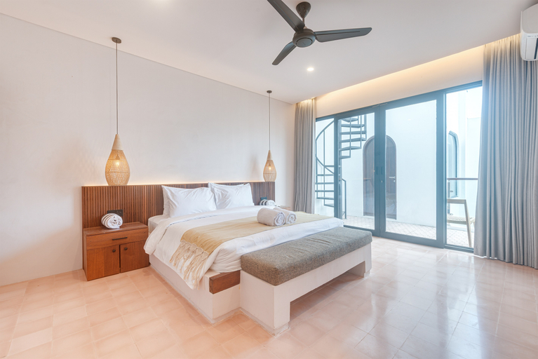 Others 2, Villa Lelys, Badung