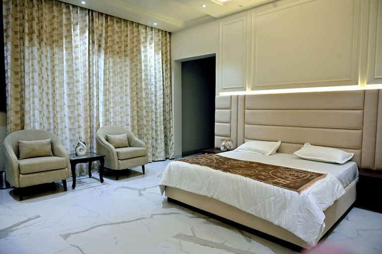 Room 5, Florentino The Luxury Villa, Amritsar
