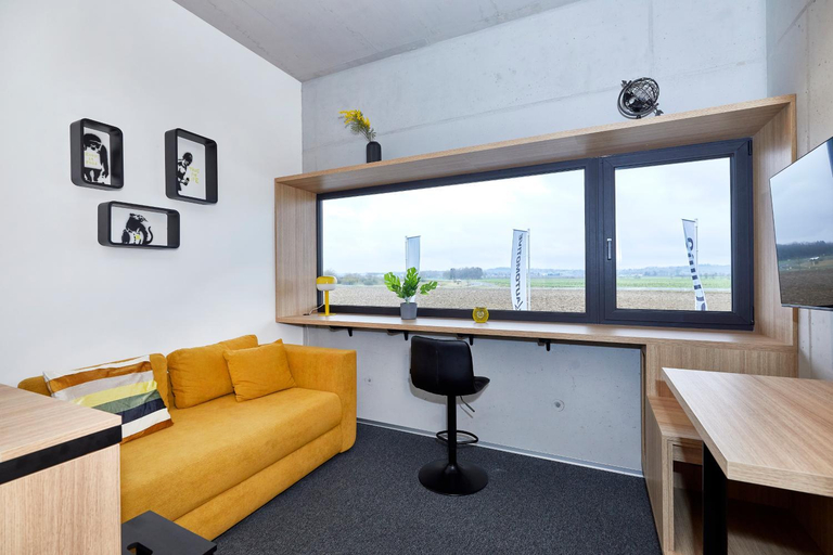 Others 2, miniLOFT apartments Leonding - 24h Self-Check-in - free parking, Linz Land